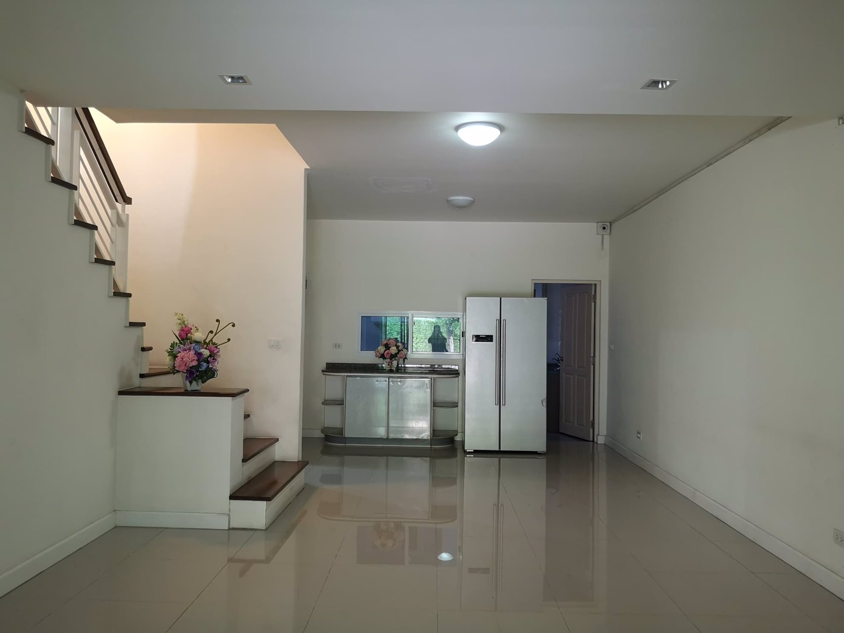 ให้เช่าทาวน์-อเวนิวศรีนครินทร์-town-avenue-อ่อนนุช-68-พร้อมอยู่-ทาวน์โอม-3-ชั้น