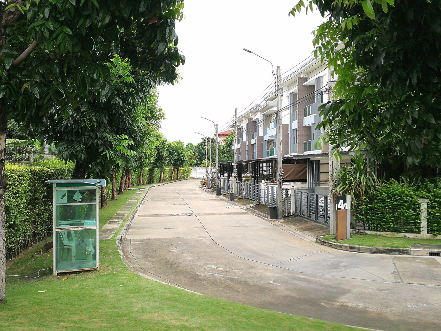 ให้เช่าทาวน์-อเวนิวศรีนครินทร์-town-avenue-อ่อนนุช-68-พร้อมอยู่-ทาวน์โอม-3-ชั้น