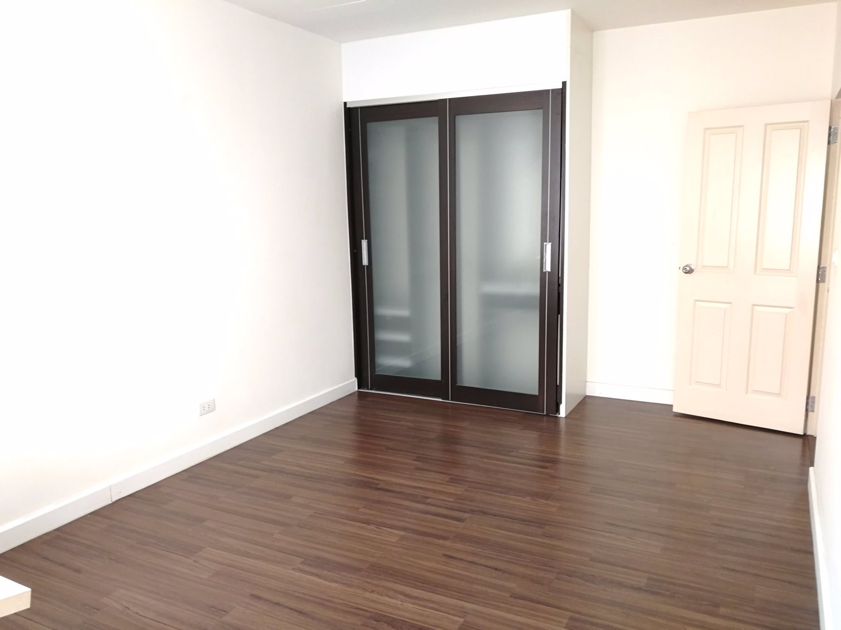 ให้เช่าทาวน์-อเวนิวศรีนครินทร์-town-avenue-อ่อนนุช-68-พร้อมอยู่-ทาวน์โอม-3-ชั้น