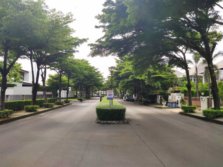 ขายที่ดินติดทะเลสาบ-ในโครงการบลูลากูน-ที่ดินเปล่าถมแล้ว-เหมาะสร้างคฤหาสน์หรู