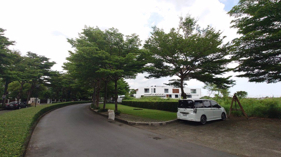 ขายที่ดินติดทะเลสาบ-ในโครงการบลูลากูน-ที่ดินเปล่าถมแล้ว-เหมาะสร้างคฤหาสน์หรู