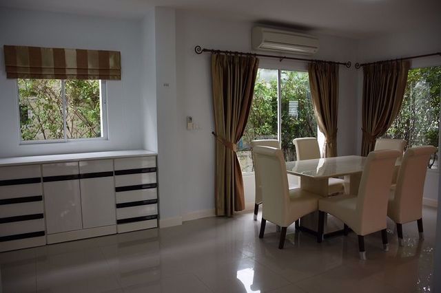 sh044-ขายบ้านเดี่ยว2ชั้น-the-centro-รัตนาธิเบศร์-ใกล้ทางด่วน-และรถไฟฟ้า