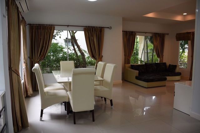 sh044-ขายบ้านเดี่ยว2ชั้น-the-centro-รัตนาธิเบศร์-ใกล้ทางด่วน-และรถไฟฟ้า