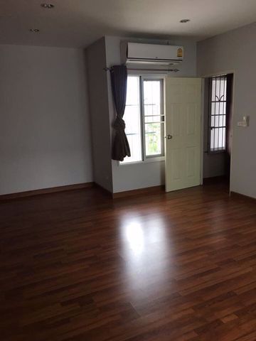 sh053-ขายทาวน์โฮม3ชั้น-ดิเอ็กซ์คลูซีฟ-แคราย-งามวงศ์วาน