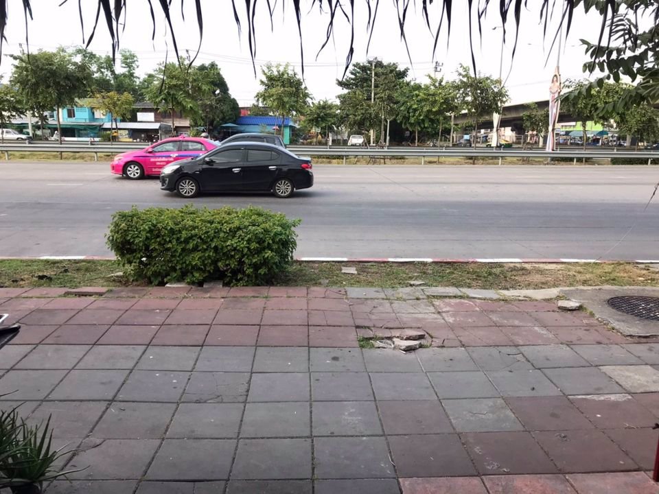 เซ้งด่วน‼️-ร้านก๋วยเตี๋ยวเรือ-ใกล้ตลาดดอกไม้ปากคลอง2-ติดถนนใหญ่-พรานนก-พุทธมณฑลสาย4-ตลิ่งชัน-กทม-