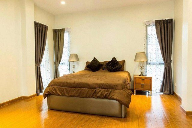 ให้เช่าบ้านเดี่ยวย่านพระราม9พร้อมสระว่ายน้ำส่วนตัว-ใกล้airport-linkสถานีหัวหมาก