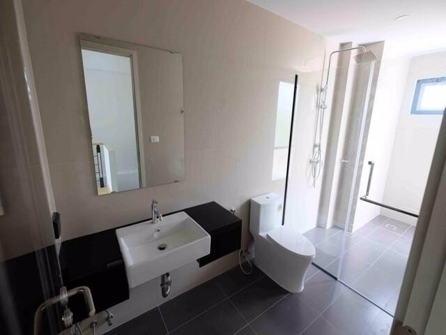 ให้เช่าทาวน์โฮม3ชั้นซอยสวนพลู1-ใกล้-btsช่องนนทรี-หลังมุม