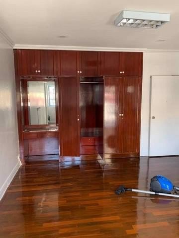 ให้เช่าทาวน์โฮมใกล้-btsพร้อมพงษ์ซอยสุขุมวิท-39จำนวน-2-ชั้น-4-ห้องนอน-3-ห้องน้ำ-ที่จอดรถ-1-คัน