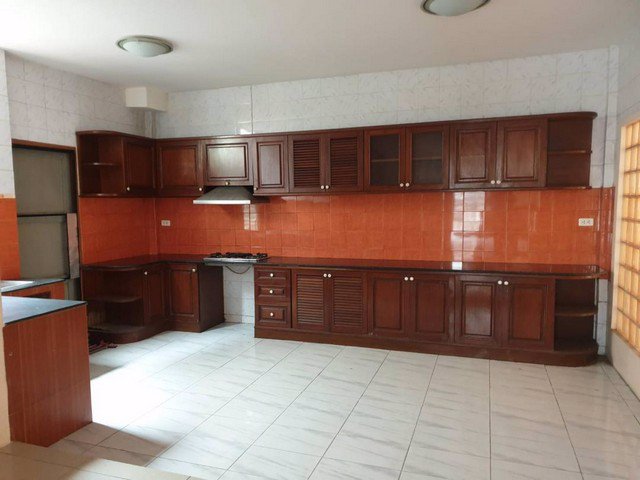 ให้เช่าบ้านเดี่ยวหมู่บ้านโฮมเพลสรามคำแหง140อนาคตจุดสถานีรถไฟฟ้าหน้ารรเตรียมอุดมน้อมเกล้า