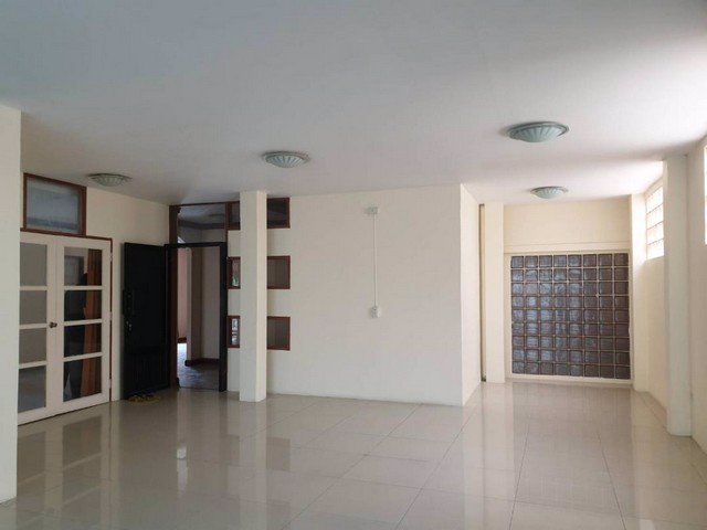 ให้เช่าบ้านเดี่ยวหมู่บ้านโฮมเพลสรามคำแหง140อนาคตจุดสถานีรถไฟฟ้าหน้ารรเตรียมอุดมน้อมเกล้า