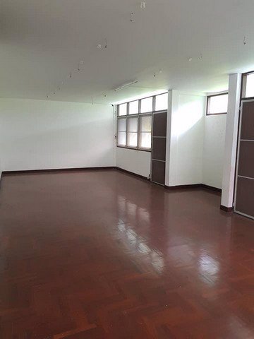 ขายบ้านเดี่ยว2ชั้นซอยสุขุมวิท103-ใกล้รถไฟฟ้า-btsอุดมสุข-ใกล้เซ็นทรัลบางนา