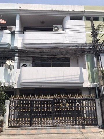 ให้เช่าทาวน์โฮมซอยอินทามระ8ใกล้btsสะพานควายใกล้mrtสุทธิสาร