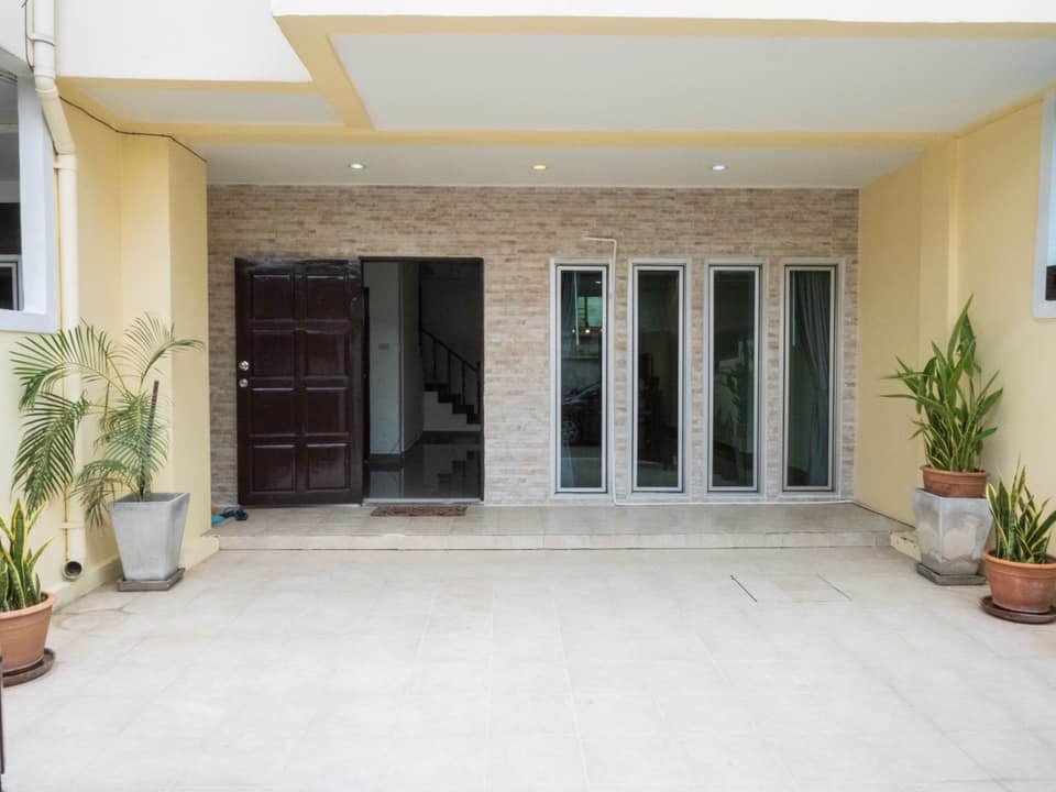 ให้เช่าทาวน์โฮม-3-ชั้นซอยทองหล่อ36-ใกล้btsทองหล่อใกล้ถนนพระราม4