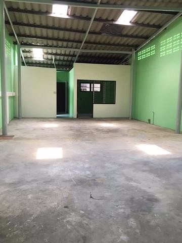 ให้เช่าทาวน์เฮ้าส์2ชั้นซอยเสรีไทย37-ราคาเช่า17000-เดือน