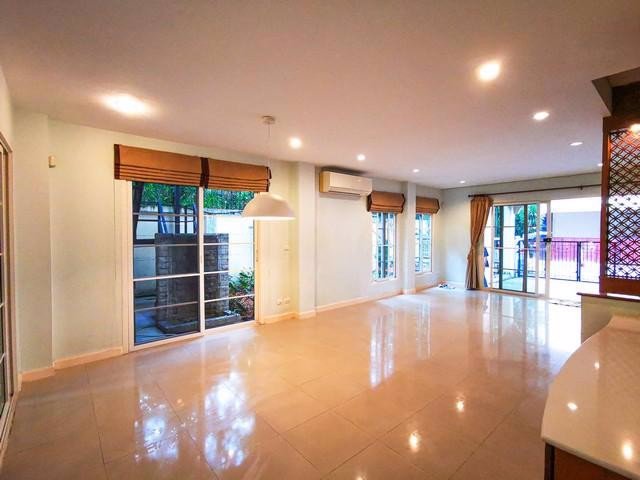 ให้เช่าทาวน์โฮม-3ชั้น-urban-sathorn-สาทร-ราชพฤกษ์-ใกล้bts-mrtบางหว้า