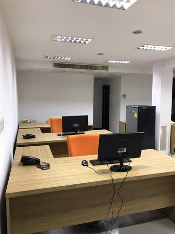 ให้เช่าพื้นที่สำนักงาน-765-ตรม-ตกแต่งเฟอร์ครบ-ใกล้-bts-ราชดำริ