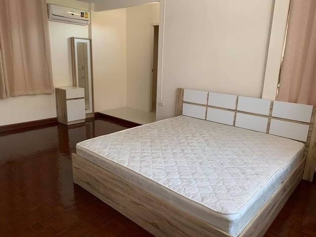 ให้เช่าบ้านเดี่ยว2ชั้นใกล้mrtสุทธิสารซอยพิบูลย์อุปถัมป์-ไม่รับจดทะเบียน-เลี้ยงสัตว์ได้