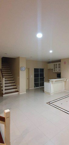 ให้เช่าบ้านเดี่ยว-2-ชั้น-นันทวัน-พระราม-9-อ่อนนุช-หลังมุม-เฟอร์ฯบางส่วน-ใกล้สนามบินสุวรรณภูมิ