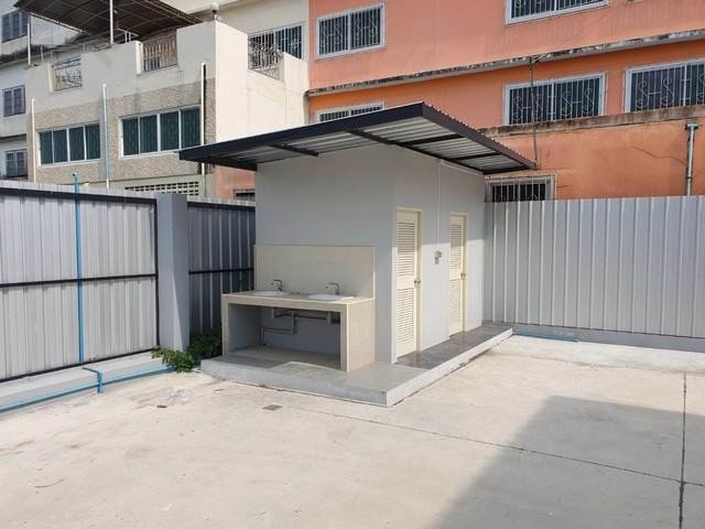 ให้เช่าโกดังเขตคลองสามวา-บางชัน-ซอยพระยาสุเรนทร์พื้นที่-648-ตารางเมตร