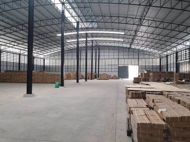 ให้เช่าโกดังเขตคลองสามวา-บางชัน-ซอยพระยาสุเรนทร์พื้นที่-648-ตารางเมตร