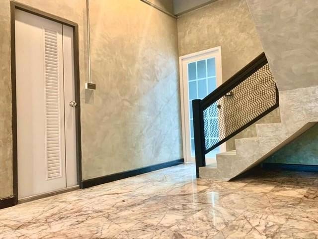 ให้เช่าโฮมออฟฟิศ3ชั้นย่านลาดพร้าวซอยลาดพร้าว124-รีโนเวทใหม่-สไตล์ลอฟท์-ใกล้ท่าเรือมหาดไทย