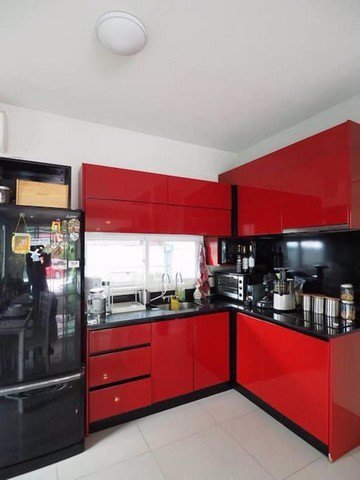 ให้เช่าทาวน์โฮม3ชั้นโครงการทาวน์อเวนิวศรีนครินทร์ซอยอ่อนนุช-68-เฟอร์ครบพร้อมอยู่-หลังมุม