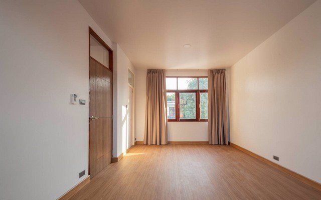 ให้เช่าและขายบ้านเดี่ยว2ชั้นซอยลาดพร้าว18ซอยวิภาวดี20-ใกล้-mrt-ลาดพร้าว