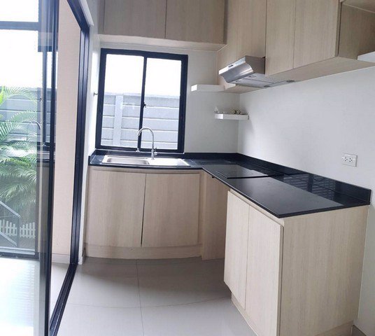 ให้เช่าทาวน์โฮม35ชั้นย่านพัฒนาการใกล้ทางด่วนโครงการอาร์เด้นพัฒนาการ20