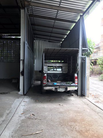 ให้เช่าโกดังซอยลาดพร้าว51ใกล้โชคชัย4-เนื้อที่-50-ตารางวา-พื้นที่ใช้สอย-182-ตารางเมตร-2-ห้องน้ำ