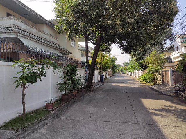 ขายบ้านเดี่ยวซอยรามอินทรา34บ้านหลังมุม-ใกล้เลียบด่วนรามอินทรา-เกษตรนวมินทร์