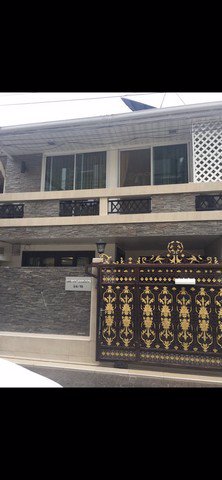 ให้เช่าทาวเฮ้าส์2ชั้นใกล้btsพร้อมพงษ์-เอ็มพอเรียมเอ็มควอเทียร์