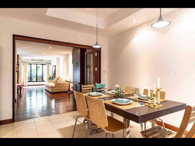 ให้เช่าทาวน์เฮาส์-3-ชั้นใกล้-สีลม-สาทร-ใกล้mrtลุมพินี-ถนนเย็นอากาศ