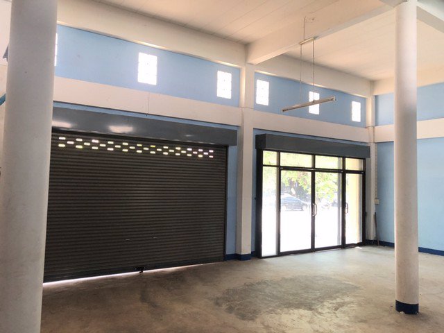 ให้เช่าอาคารพาณิชย์4คูหาริมถนนย่านพระราม2ใกล้ทางด่วนพร้อมไฟฟ้า-3-phase