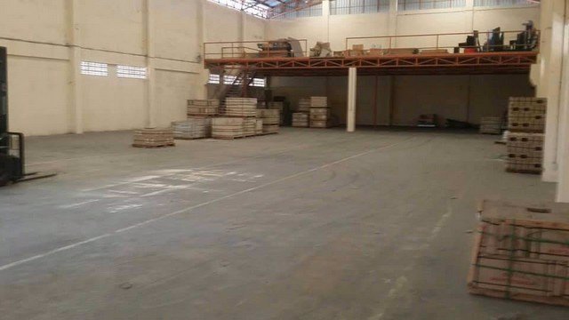 ให้เช่าโกดังซอยหทัยราษฎร์ใกล้ตลาดมีนบุรี-ใกล้มอเตอเวย์-พื้นที่-1500-ตรม