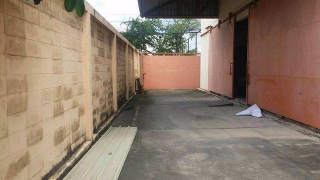 ให้เช่าโกดังซอยหทัยราษฎร์ใกล้ตลาดมีนบุรี-ใกล้มอเตอเวย์-พื้นที่-1500-ตรม