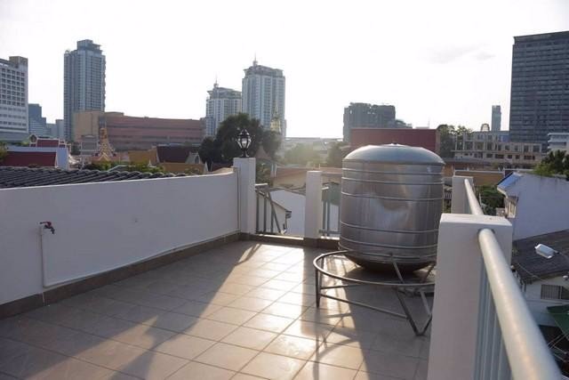 ให้เช่าทาวน์โฮม4-ชั้นซอยสุขุมวิท-65-ใกล้btsพระโขนงและเอกมัย