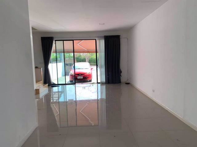 ให้เช่าโฮมออฟฟิศ3-ชั้นใกล้สุวรรณภูมิ-ถนนหลวงแพ่ง-โครงการพฤกษาอเวนิว-60-5-เหมาะสำหรับทำเป็นออฟฟิศ