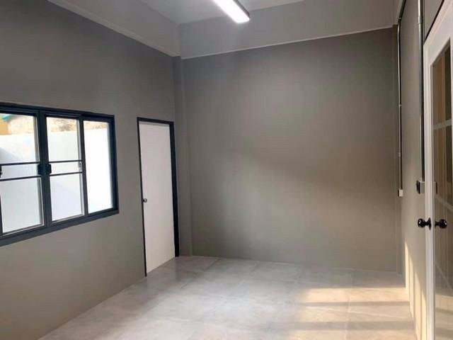 ให้เช่าโฮมออฟฟิศ3ชั้นย่านลาดพร้าวซอยลาดพร้าว124-รีโนเวทใหม่-สไตล์ลอฟท์-ใกล้ท่าเรือมหาดไทย