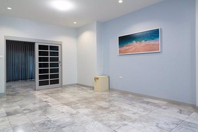 ให้เช่าอาคารพาณิชย์1คูหาติดถนนเย็นอากาศใกล้mrtลุมพินี-บ้านใหม่ไม่เคยเข้าอยู่