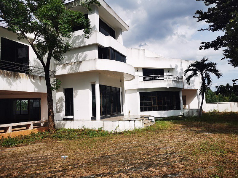 ขายบ้านเดี่ยวบนที่ดิน-422-ตรว-ติดถนน-ซทวีวัฒนา-กาญจนาภิเษก-10-2-ปากซอยทางเข้าบ้านสวยริมธาร3-4