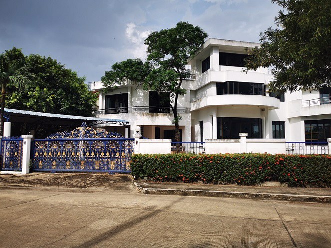 ขายบ้านเดี่ยวบนที่ดิน-422-ตรว-ติดถนน-ซทวีวัฒนา-กาญจนาภิเษก-10-2-ปากซอยทางเข้าบ้านสวยริมธาร3-4