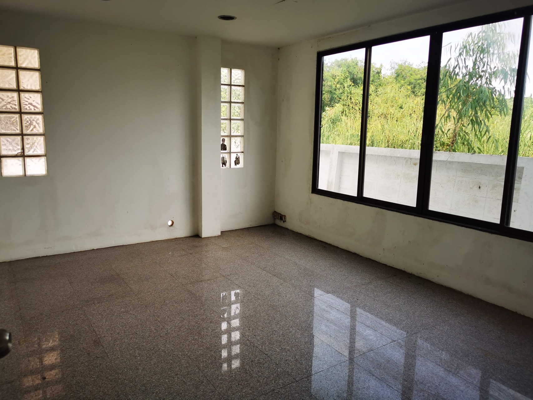 ขายบ้านเดี่ยวบนที่ดิน-422-ตรว-ติดถนน-ซทวีวัฒนา-กาญจนาภิเษก-10-2-ปากซอยทางเข้าบ้านสวยริมธาร3-4