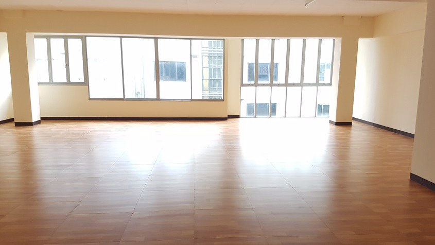 ขายอาคารสำนักงาน-6-ชั้นพร้อมดาดฟ้ามีหลังคาและลิฟท์-บนถนนรามคำแหงซอย81-1-เข้าซอยเพียง-150-ม