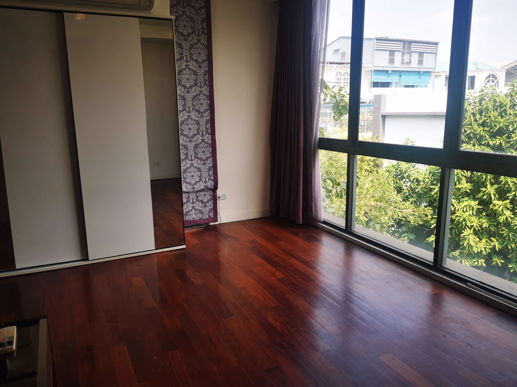 ขายบ้านแฝด-the-plot-yen-akat-3-ชั้น-ซอยเย็นอากาศ-2-เขตยานนาวา-ใกล้ถนนพระรามสี่-คลองเตย