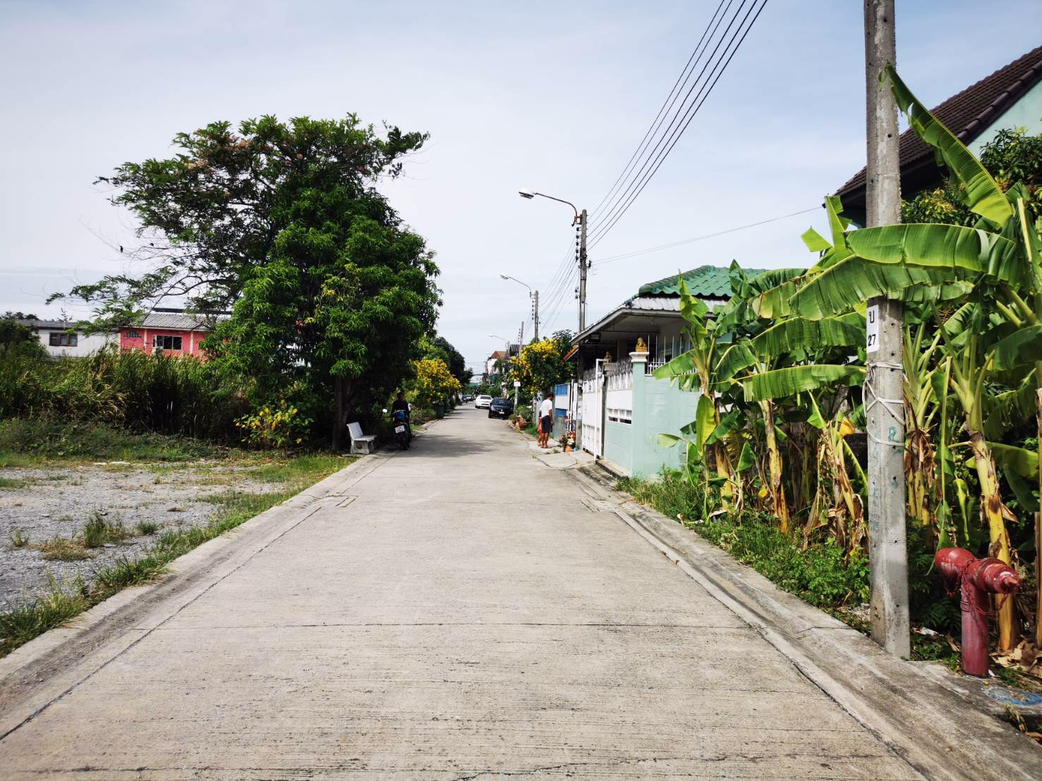 ขายที่ดิน-1075-ตรว-ในซอยเฉลิมพระเกียรติ-ร9-ซอย-25-เข้าซอย-330-ม-ใกล้สวนหลวงร9