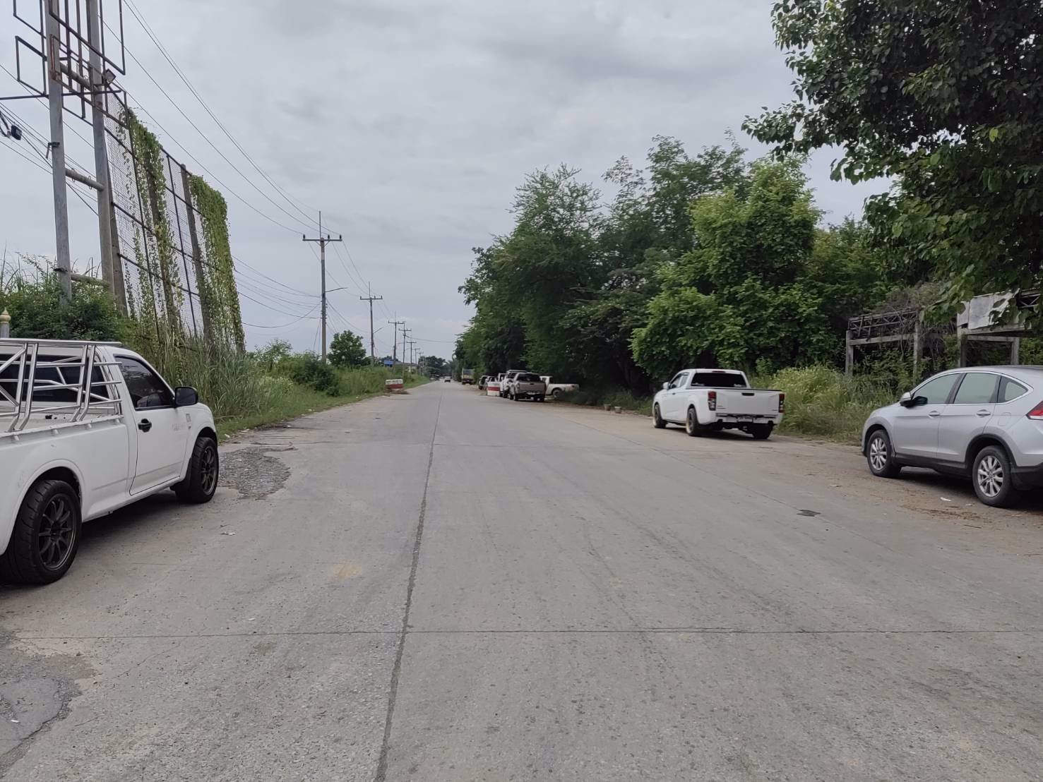 ขายที่ดินราคาถูกต่ำกว่าราคาประเมิน-ถนนพหลโยธิน-กม72-ใกล้เชียงกง-อวังน้อย-อยุธยา-เหมาะทำเกษตร