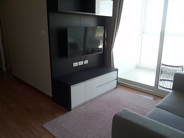 for-rent-the-coast-condo-2bed1bath-at-sukhumvit-bangna-intersection-next-to-bangna-bts-station