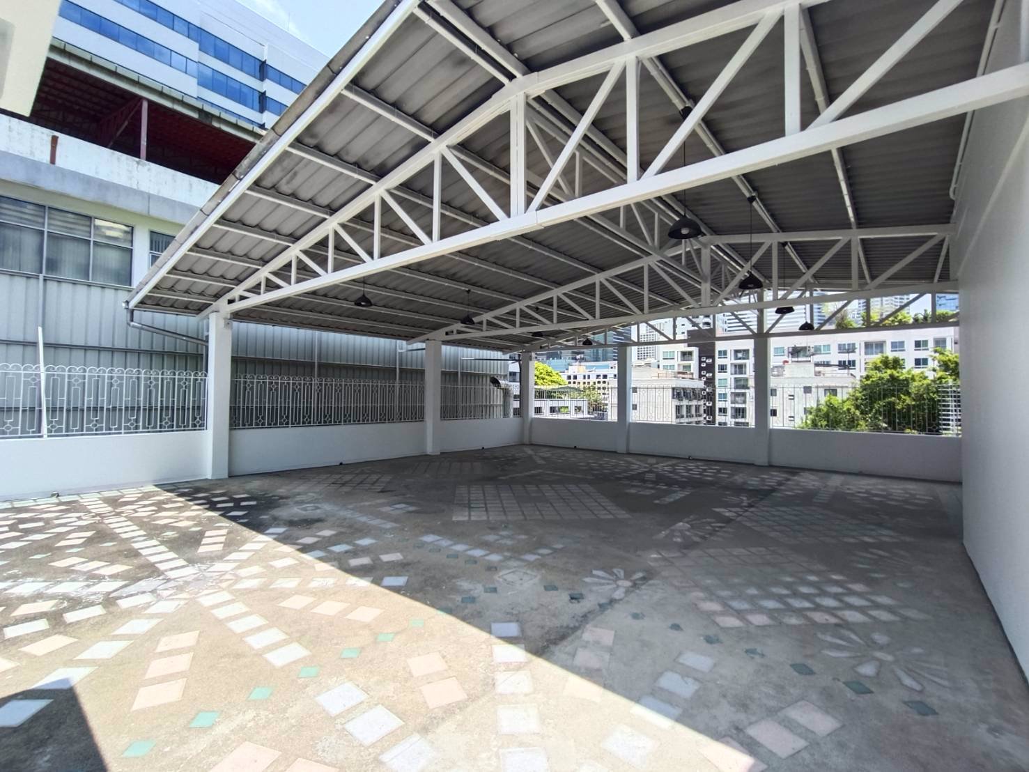 for-rent-4-fl-office-space-in-soi-convent-silom-near-bts-saladeang