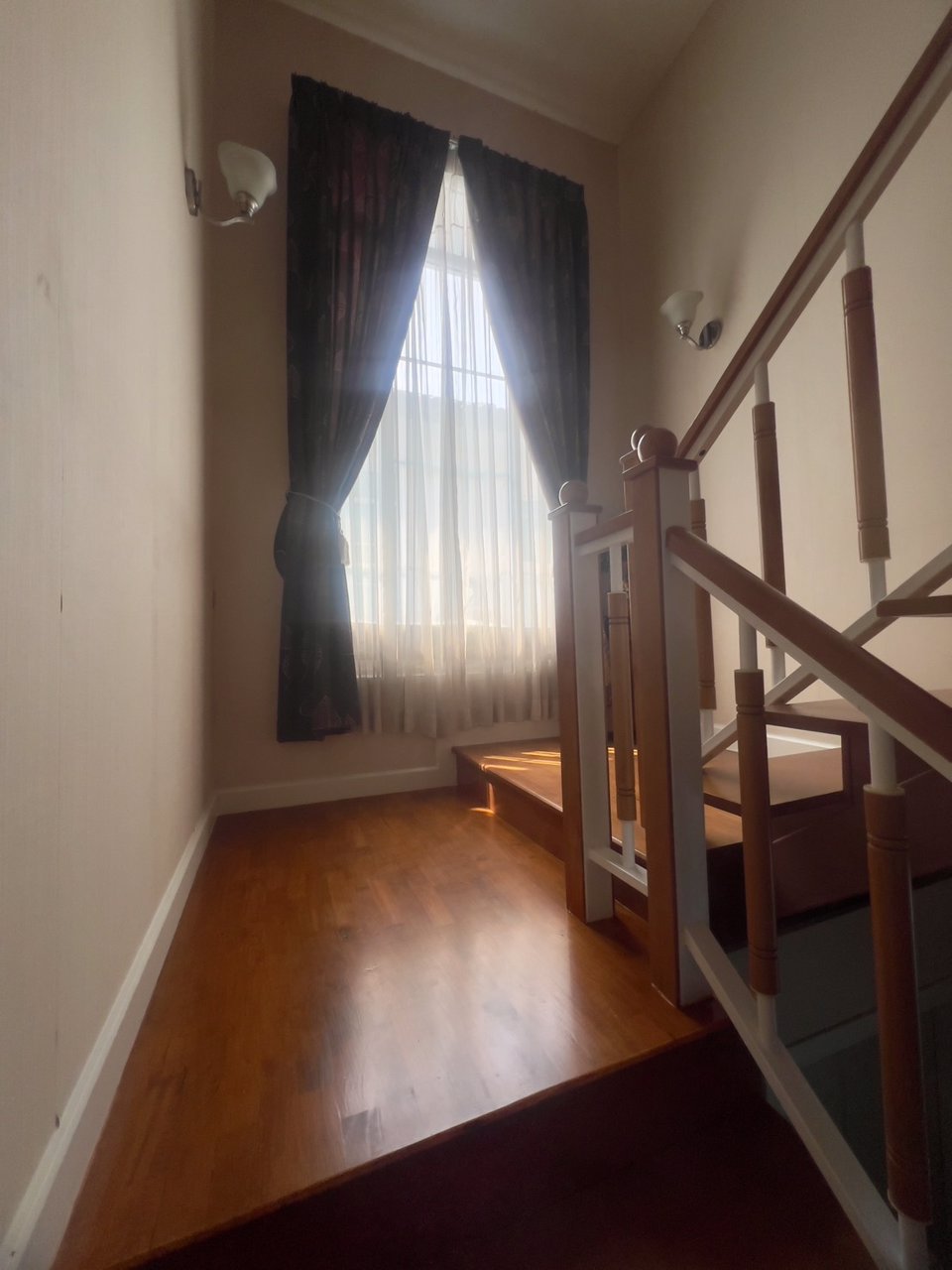 ขายบ้านเดี่ยว-2-ชั้น-ในหมู่บ้านภัสสรเพรสทีจ-อ่อนนุช-เฉลิมพระเกียรติ-ร9-พร้อมเฟอร์นิเจอร์