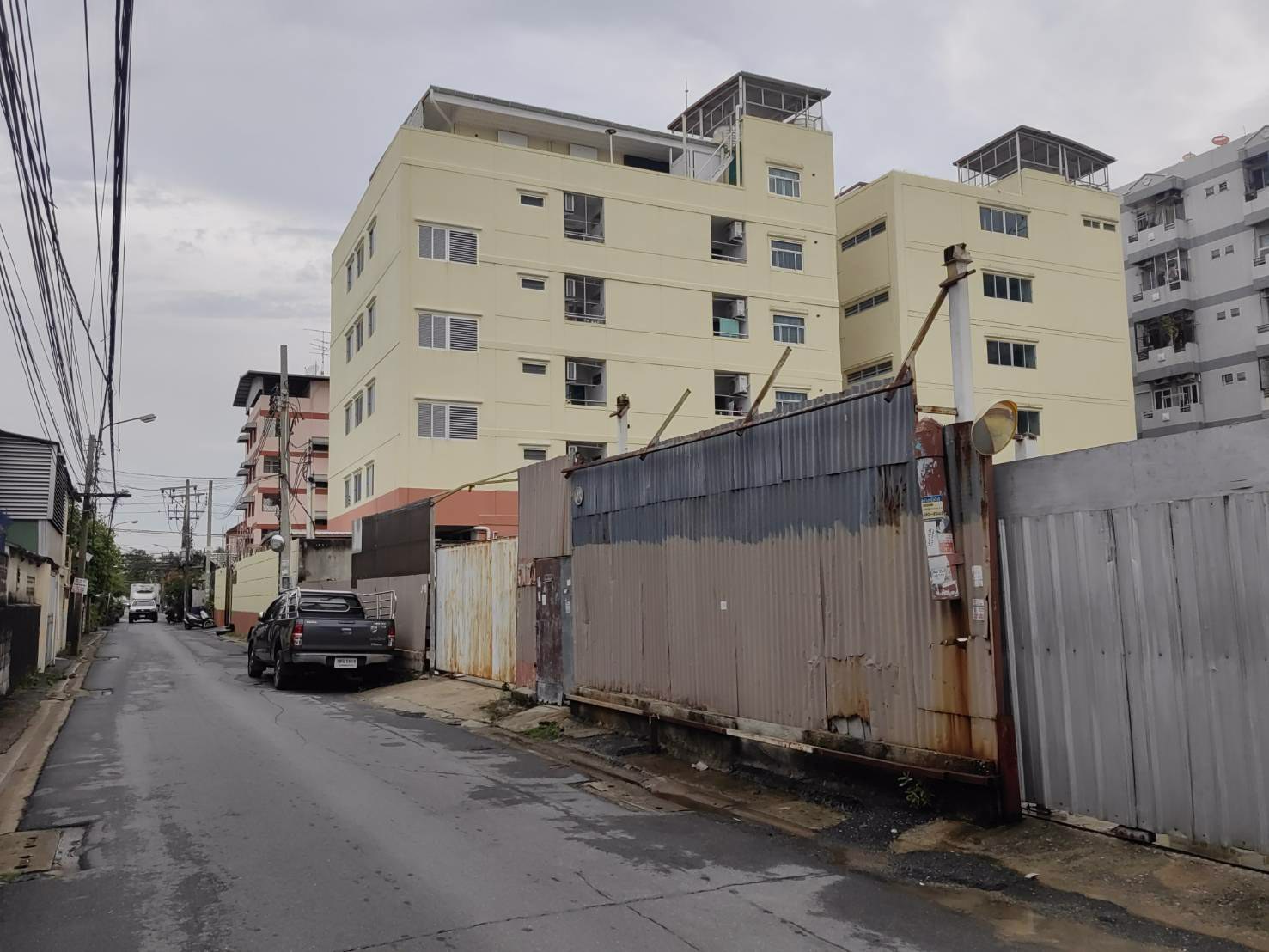 ขายที่ดิน-318-ตรว-ในซอยลาดพร้าว-87แยก6-ใกล้-mrtลาดพร้าว83-อยู่ในแหล่งชุมชน-ใกล้ห้างอิมพีเรียลลาดพร้